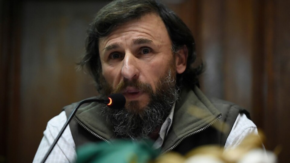 Vega: “Hay dos militares dispuestos a señalar el lugar para que esta historia se termine de una vez por todas” — Entrevistas — Primera Ma&ntilde;ana | Azul 101.9