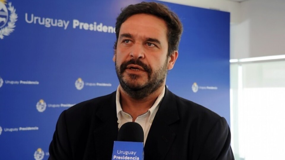 Buffa: “Tenemos que evitar que la gripe aviar ingrese en el sector productivo” — Entrevistas — Primera Ma&ntilde;ana | Azul 101.9