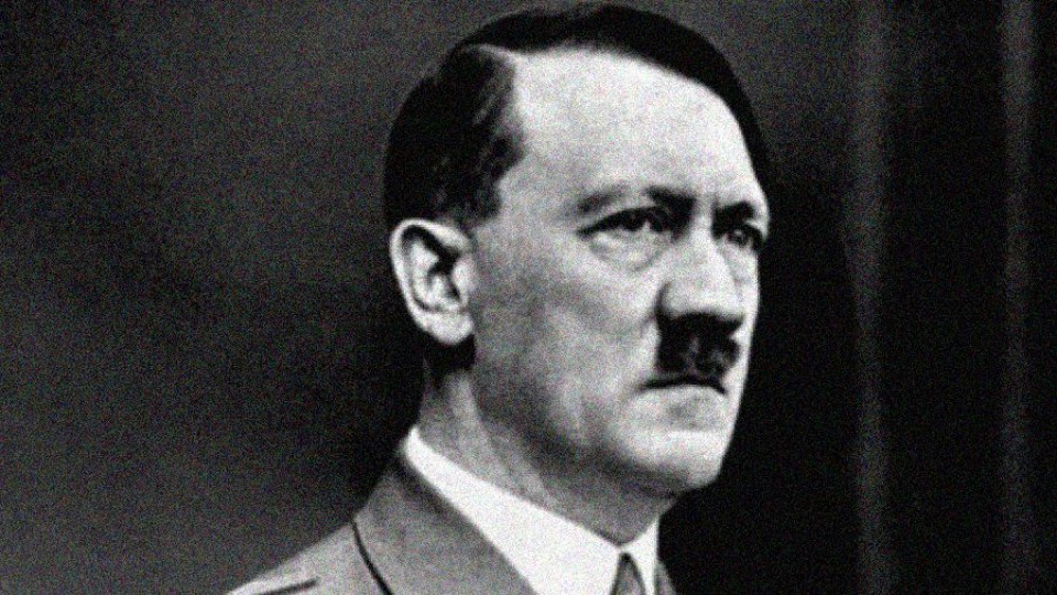 Relatos de Pecera: ¿Qué pasó con Hitler? — Relatos de Pecera — La Pecera | Azul 101.9