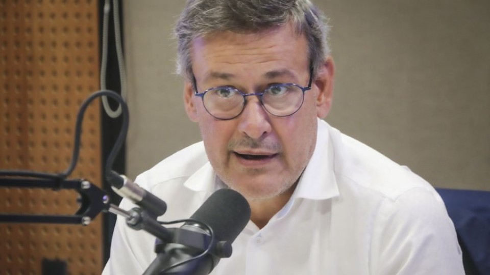 Dr. Jorge Díaz: “El triunvirato es un disparate (…) es partidizar” — Entrevista — 12 PM | Azul 101.9