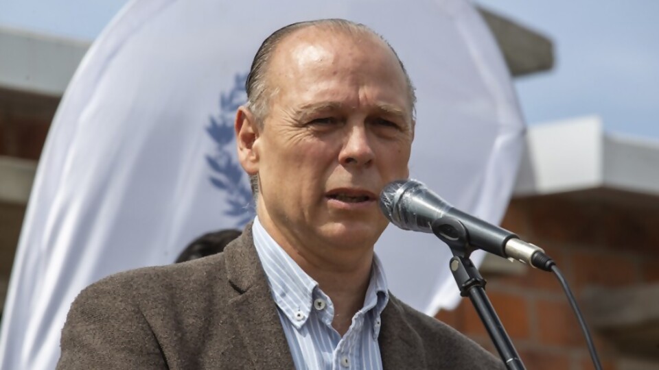 Hackenbruch: “Si el próximo Gobierno mantiene o mejora lo que viene realizando el plan Avanzar, toda la población podrá tener acceso a una vivienda” — Entrevistas — Primera Ma&ntilde;ana | Azul 101.9