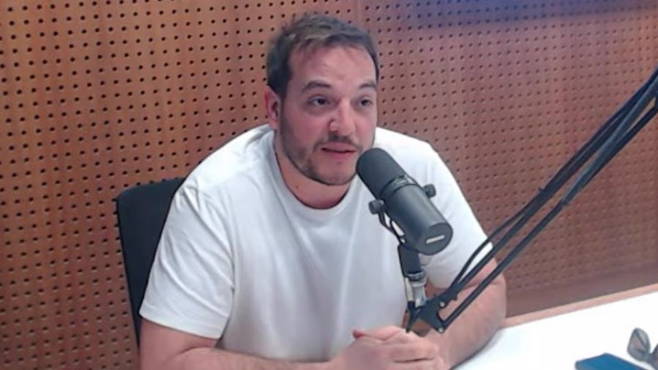 La Entrevista: Christian Di Candia  — La Entrevista — Malos Pensamientos | Azul 101.9