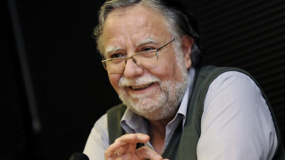 Bayardi: “Arana era una persona humilde con una enorme capacidad intelectual y de cultura” — Entrevistas — Primera Mañana | Azul 101.9