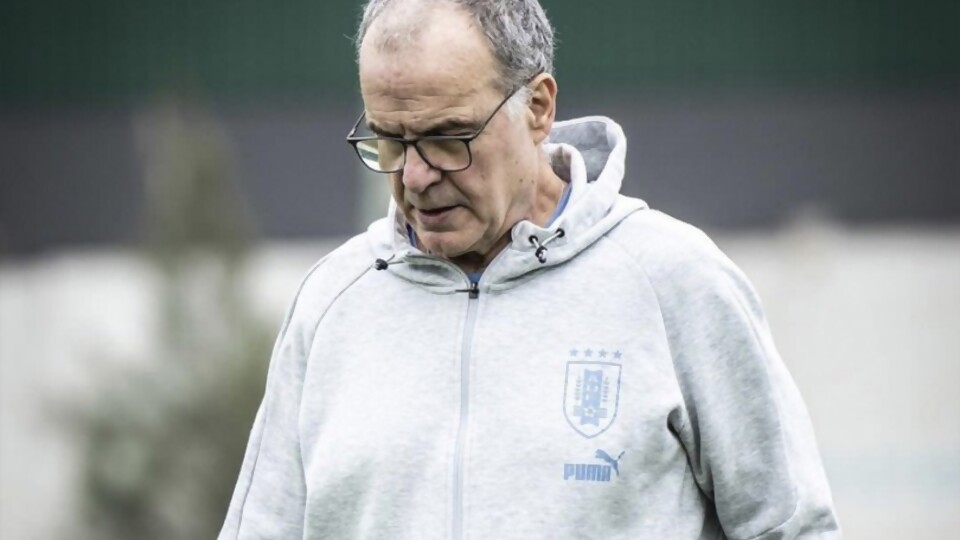 Uruguay prepara el debut de Bielsa y el homenaje a la Sub 20 — Deportes — Primera Mañana | Azul 101.9
