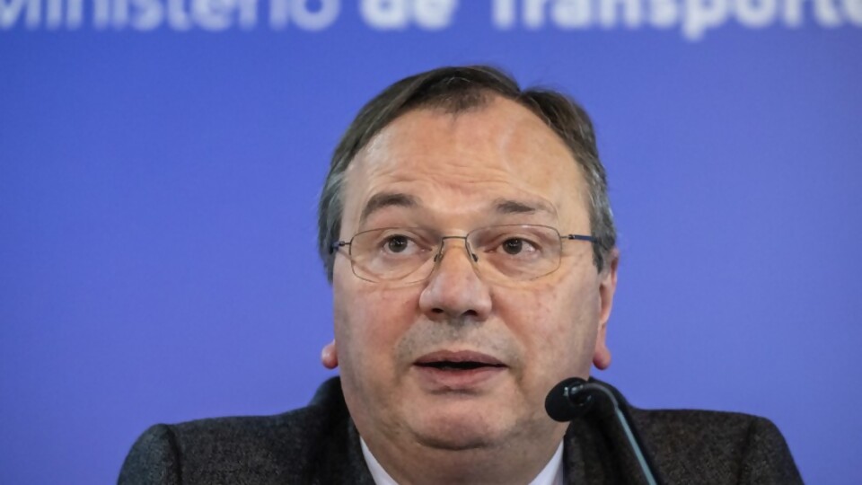 Falero: “Hay dos empresas uruguayas a la espera que se resuelva la situación judicial de AFE para invertir en una nueva terminal de ómnibus” — Entrevistas — Primera Ma&ntilde;ana | Azul 101.9