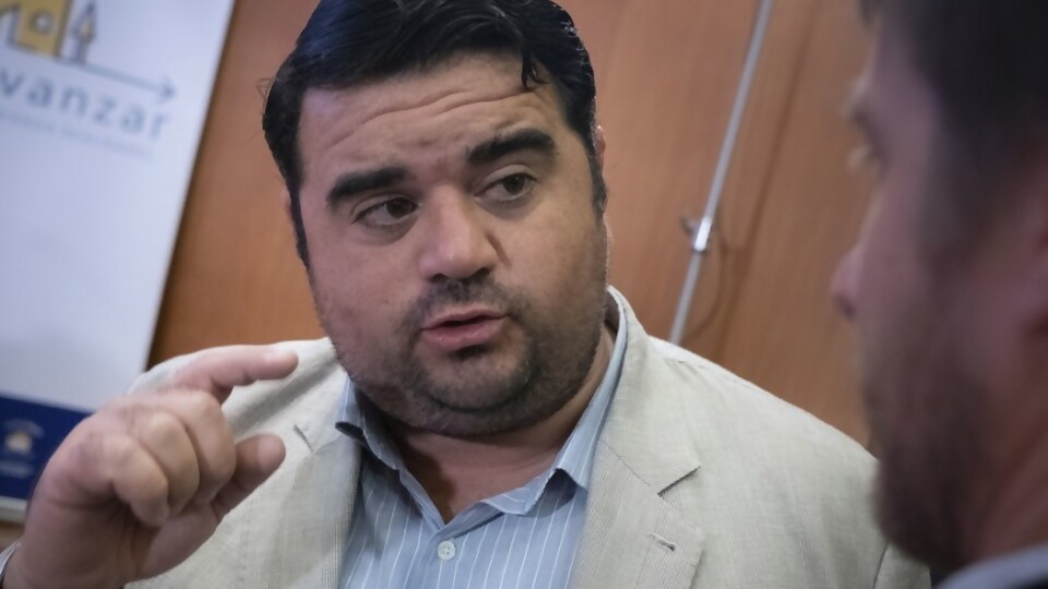 Olivera: “Sobre fines de 2024 comenzaría la obra de la planta de hidrógeno verde” — Entrevistas — Primera Ma&ntilde;ana | Azul 101.9