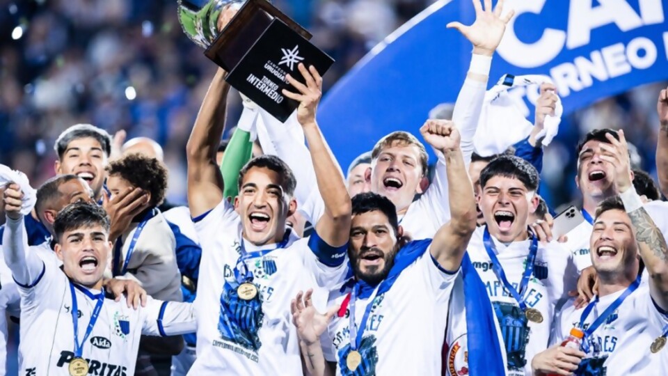 Liverpool campeón del Intermedio — Deportes — Primera Mañana | Azul 101.9