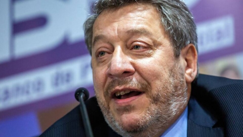 Cabrera: “Va a permitir a las personas jubiladas que todavía se sienten activas integrarse de forma parcial al mercado laboral” — Entrevistas — Primera Ma&ntilde;ana | Azul 101.9