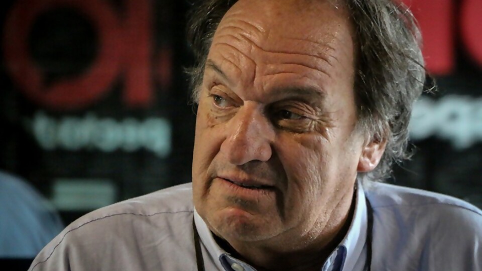 Lust: “Desde que se incorporó a la Constitución de 1918 hasta ahora, ese artículo nunca se ha utilizado” — Entrevistas — Primera Ma&ntilde;ana | Azul 101.9