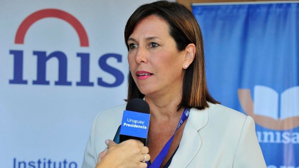 Rosanna de Olivera: “El deporte ha sido una herramienta fundamental” —  Entrevista — 12 PM | Azul 101.9