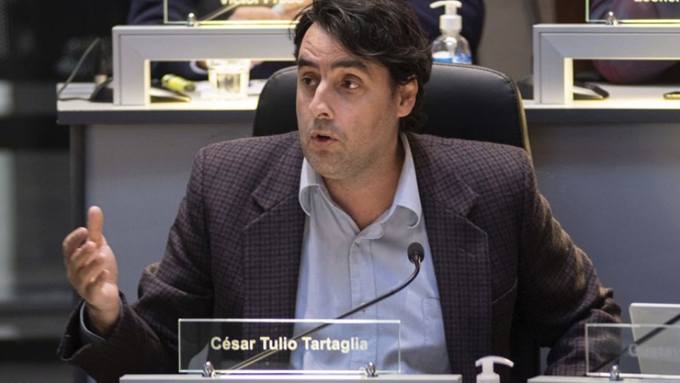 Tulio Tartaglia: “En Montevideo hay un desgobierno que es evidente” —  Entrevista — 12 PM | Azul 101.9