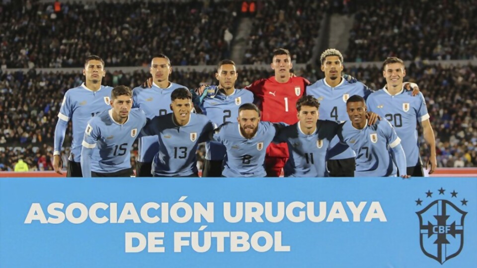 Dos uruguayos integran el equipo ideal de Conmebol —  Deportes — Primera Mañana | Azul 101.9