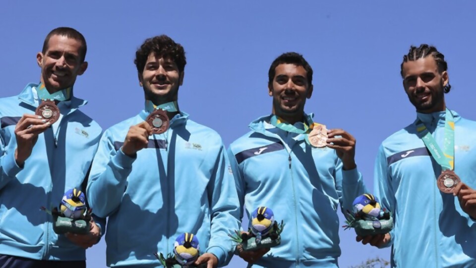 El remo uruguayo sumó su cuarta medalla en los Panamericanos —  Deportes — Primera Mañana | Azul 101.9