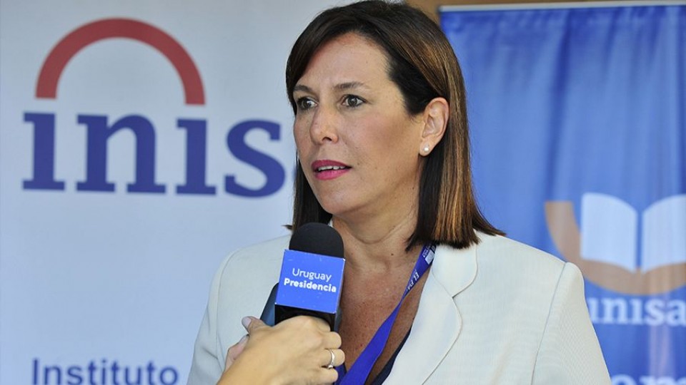 Rosanna de Olivera: “Aprendí a querer a la institución” —  Entrevista — 12 PM | Azul 101.9