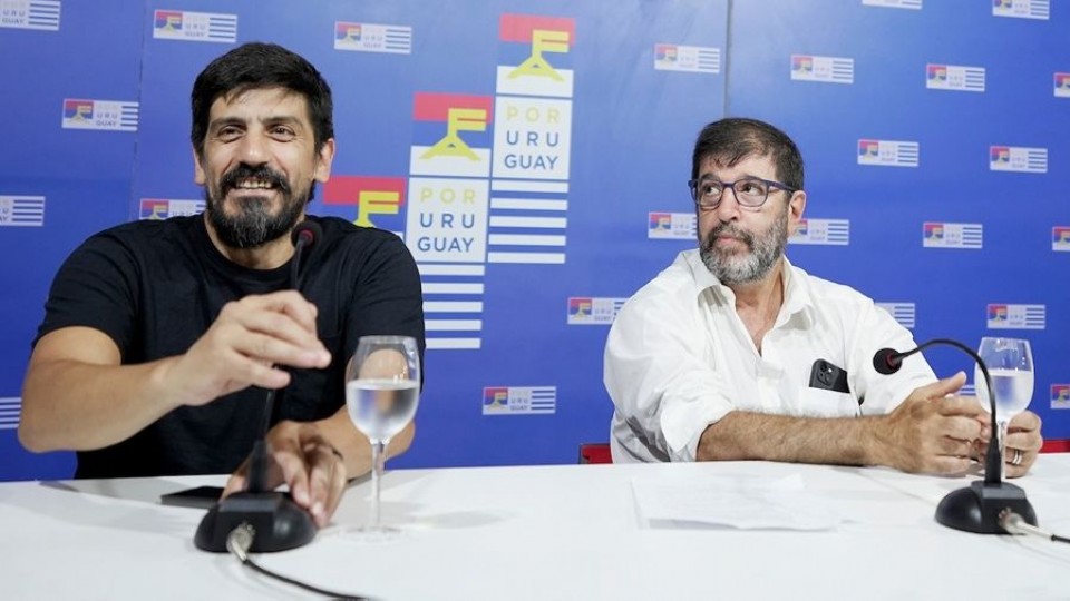 Pablo Álvarez: “Me preocupa cómo Uruguay se posiciona en el escenario internacional” —  Entrevista — 12 PM | Azul 101.9